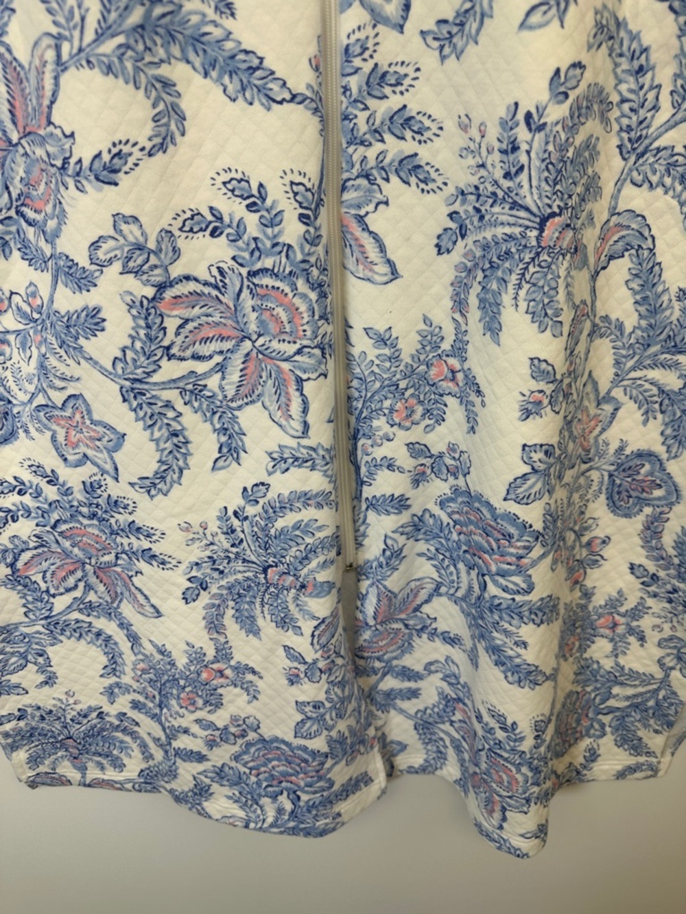 NWT Miss Elaine Quilted Floral Robe White Blue Pink 3/4 Sleeve XL - Picture 7 of 8